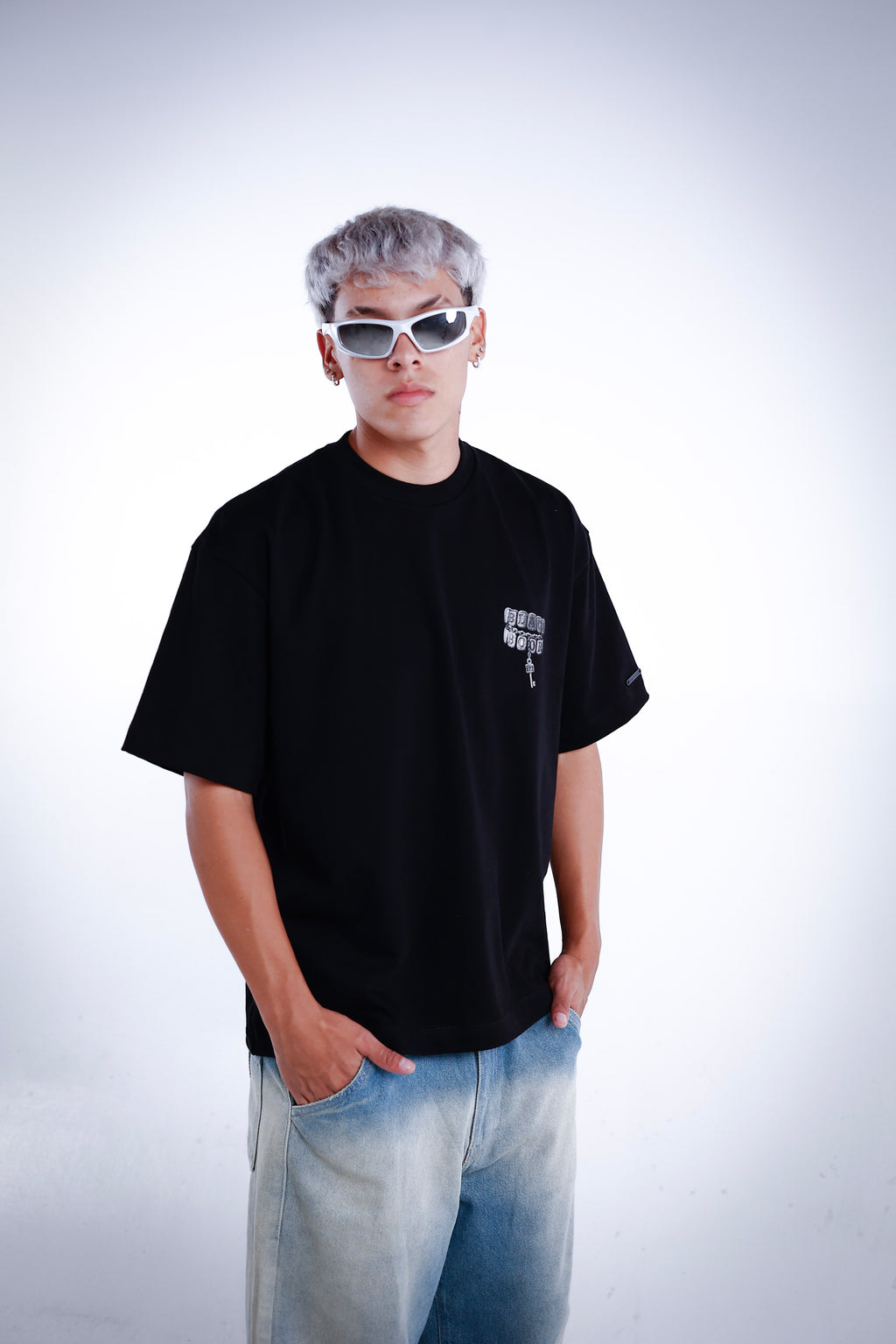 T-SHIRT HEAVY WEIGHT KEYS 172