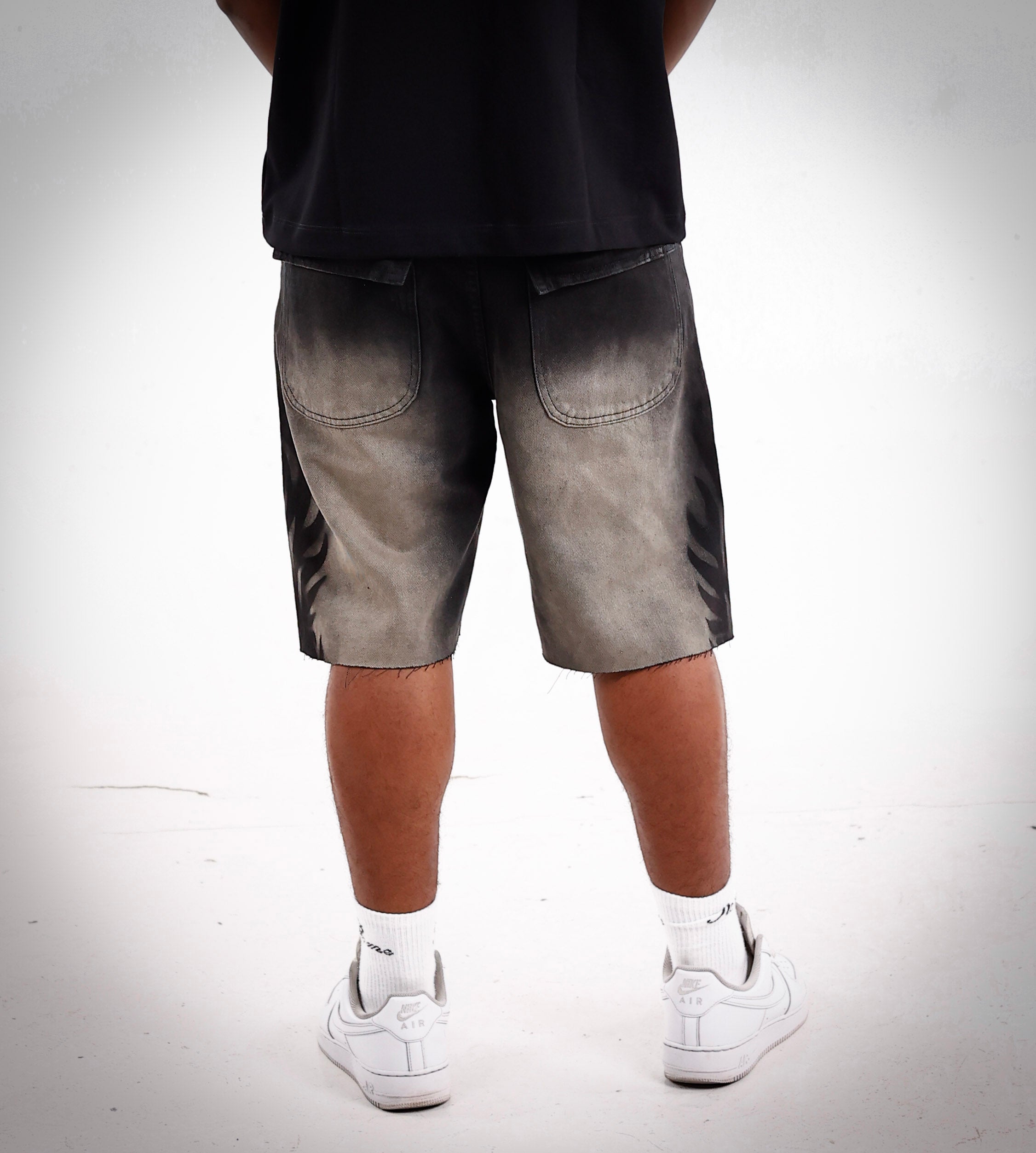 SHORT BLACK FLAME